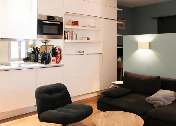 Bright In The Heart Of Well Located *